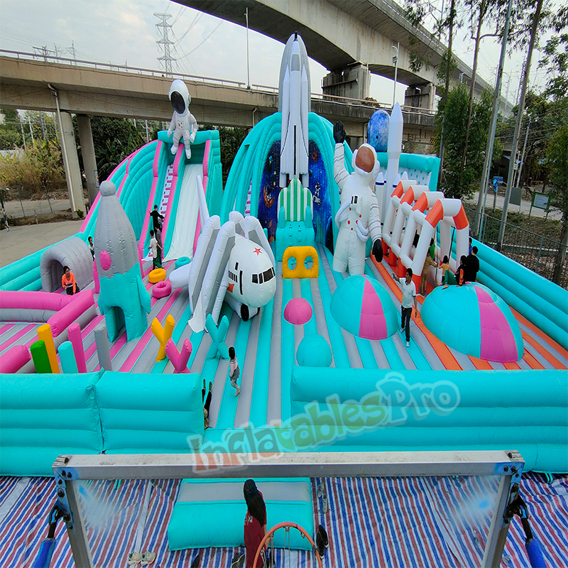 Mega Parque Aventura Galáxia Espacial view 2