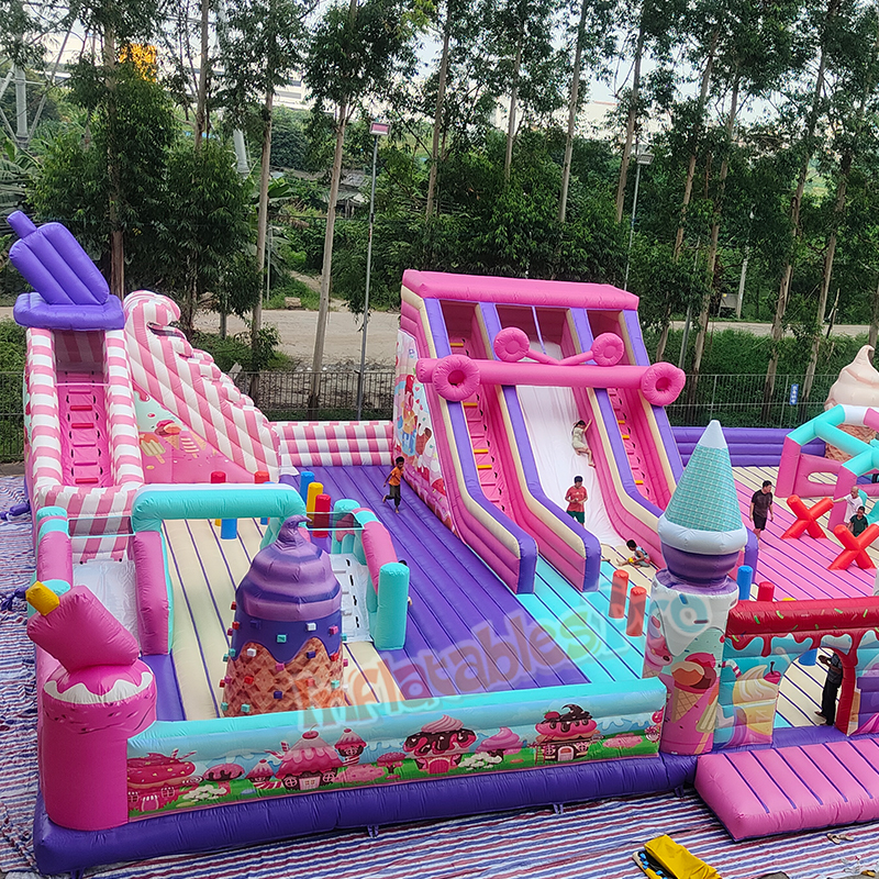 Parque Inflável Doces e Sorvete Rosa view 3